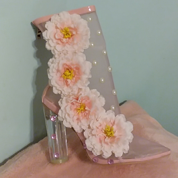 Shoes - Brand new pair of hand decorated boots